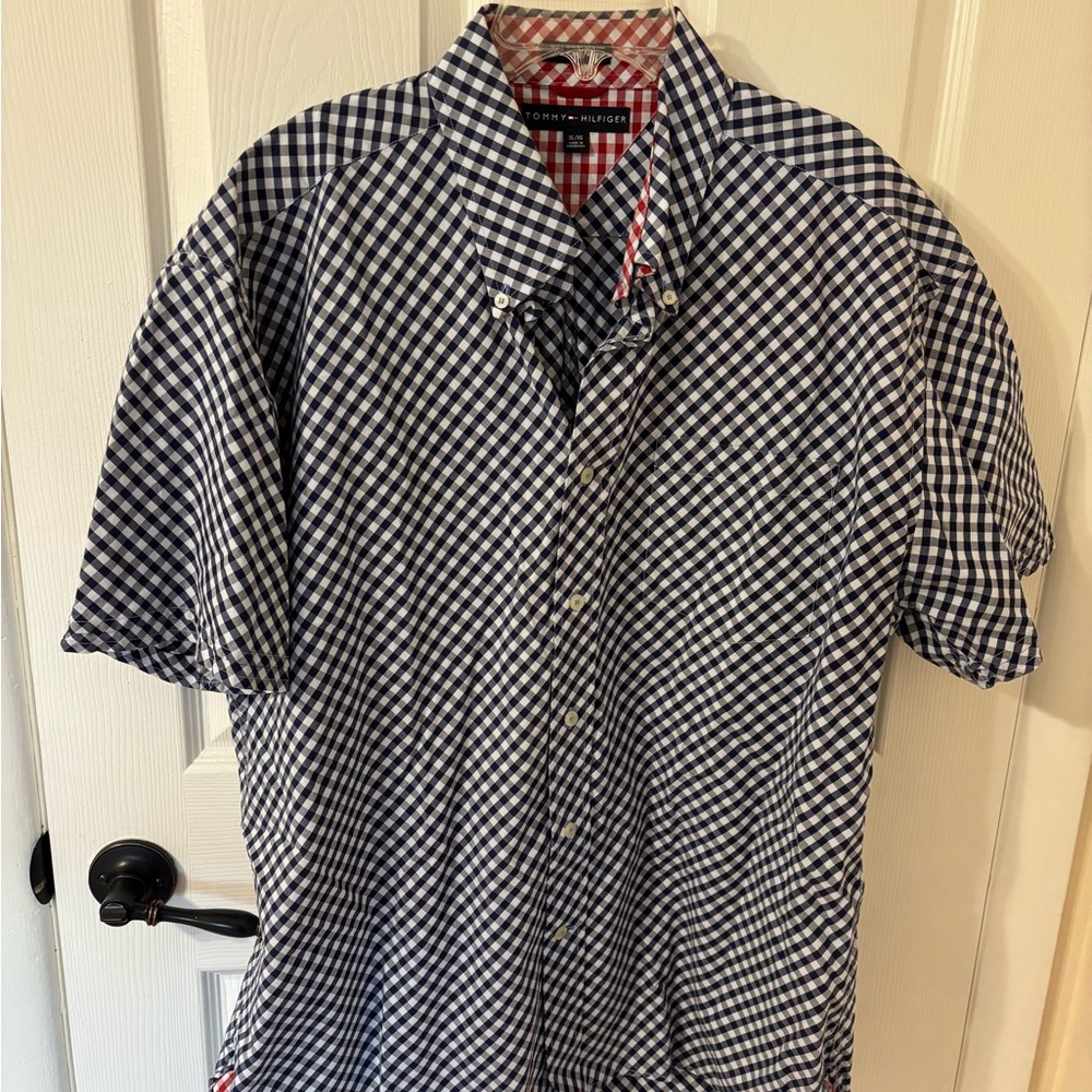 Tommy Hilfiger Men's XL Navy and White Gingham Shirt